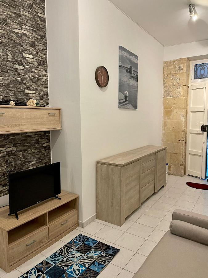 Balesa Property - Modern Duplex House In Central Sliema Exteriör bild