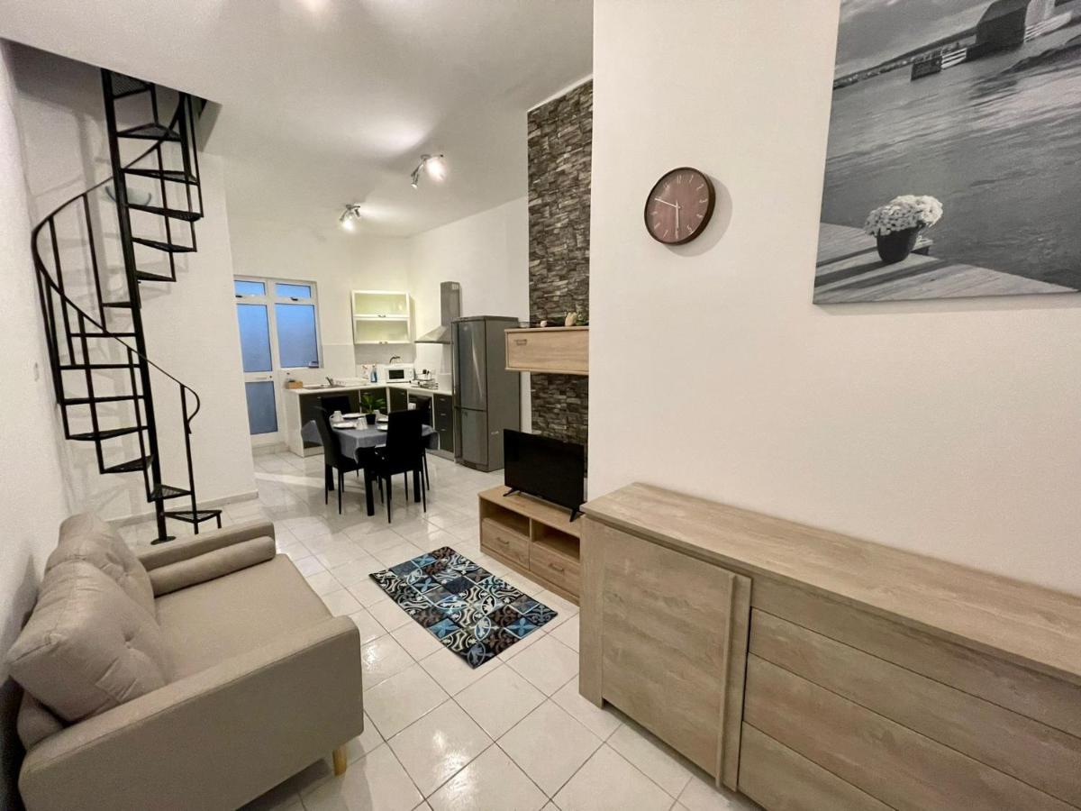 Balesa Property - Modern Duplex House In Central Sliema Exteriör bild