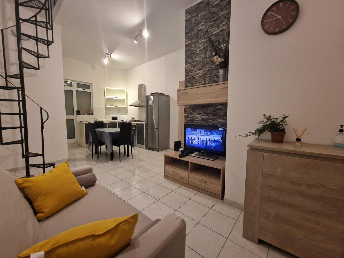 Balesa Property - Modern Duplex House In Central Sliema Exteriör bild
